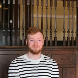 Meet your Posher, Zachary